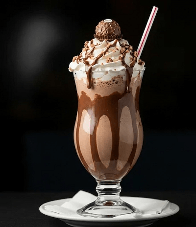 Ferrero & Strawberry Special Shake 