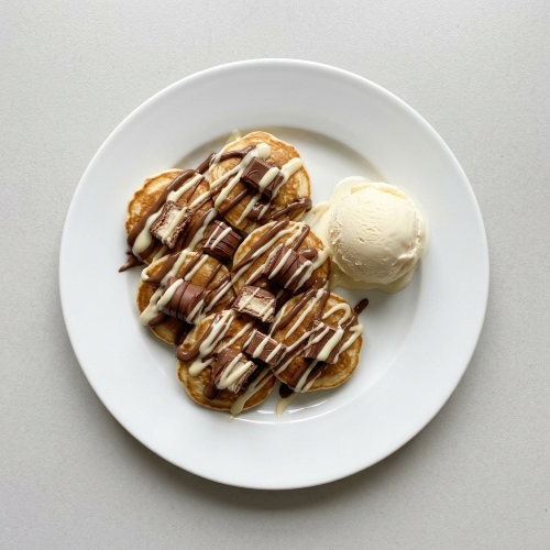 Kinder Delight Pancakes Bites 